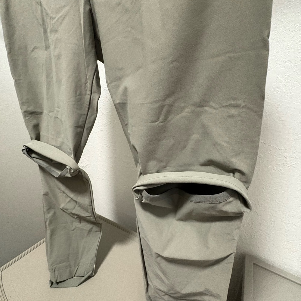 Nike Men's Gray Chinos
